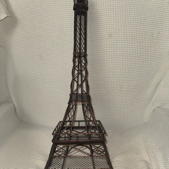 Metal Eiffel Tower Sculpture
